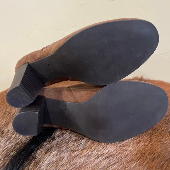 COLE HAAN $280 NWOT Davenport Bootie 7.5 Brown Suede Old Money Sleek Office Fall - Picture 5 of 6